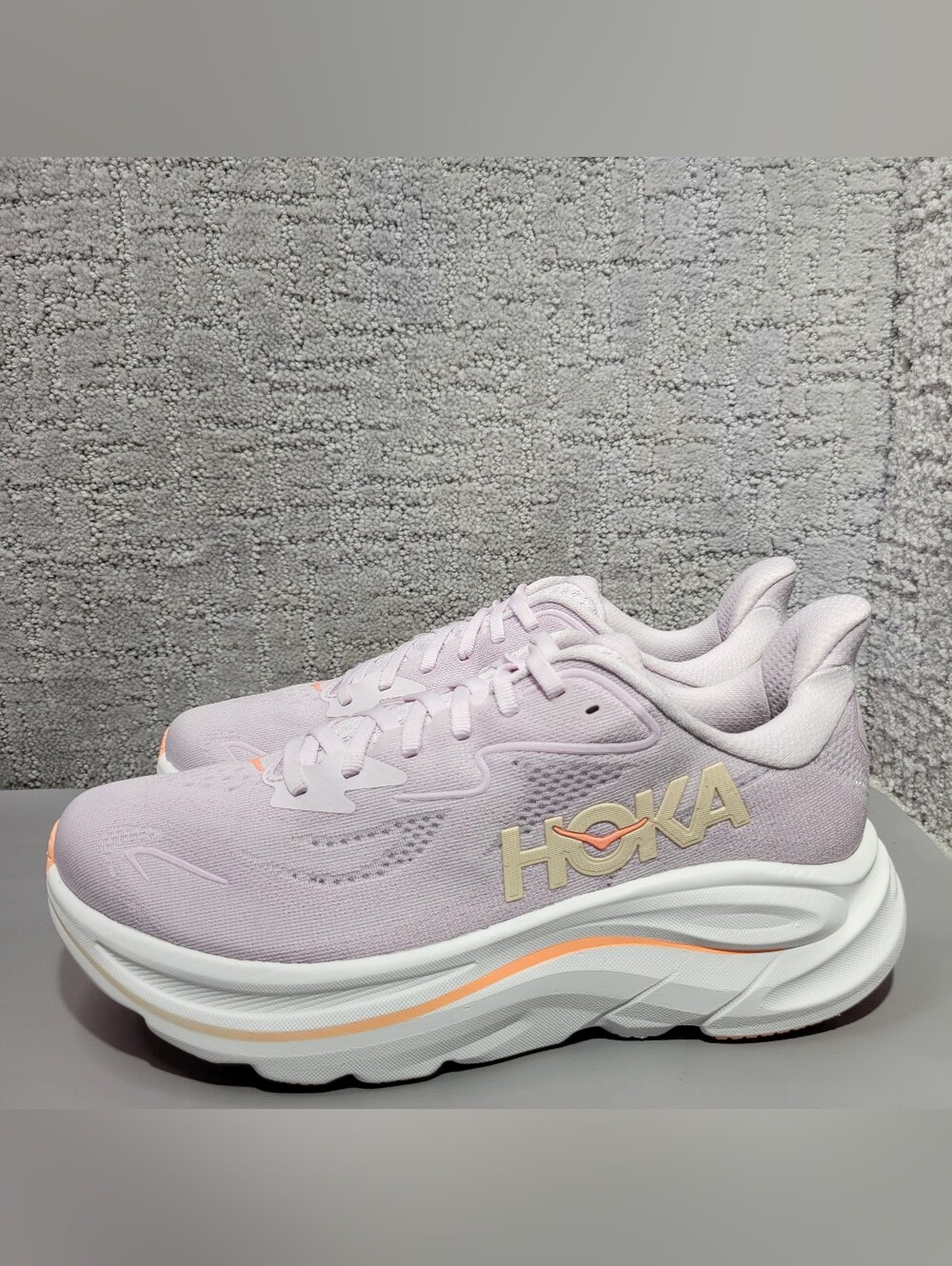 Hoka One Clifton 10 Women's Size US 9B Lilac Cream / Tangerine Glow Sneakers.